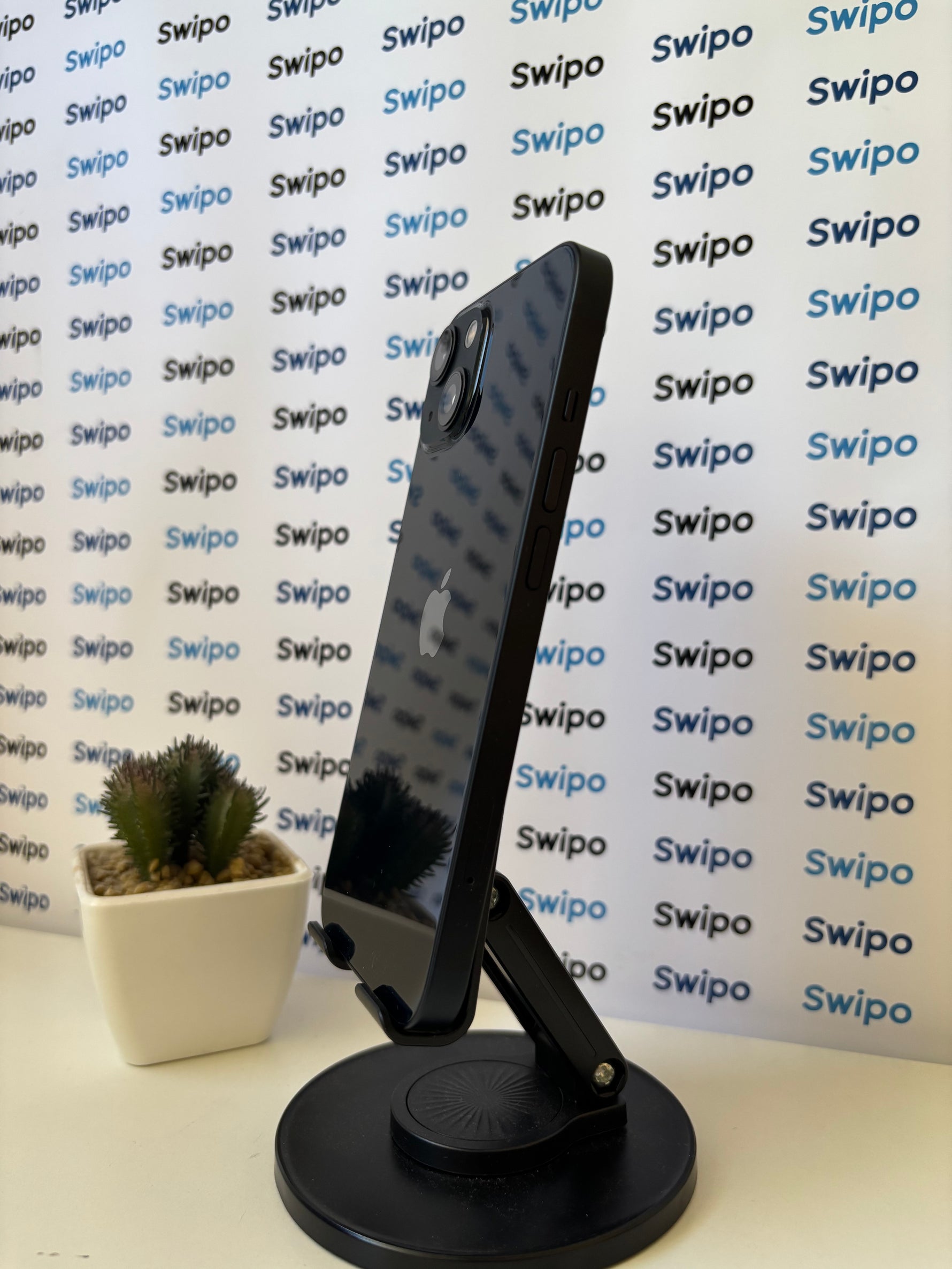 iPhone 13 Medianoche