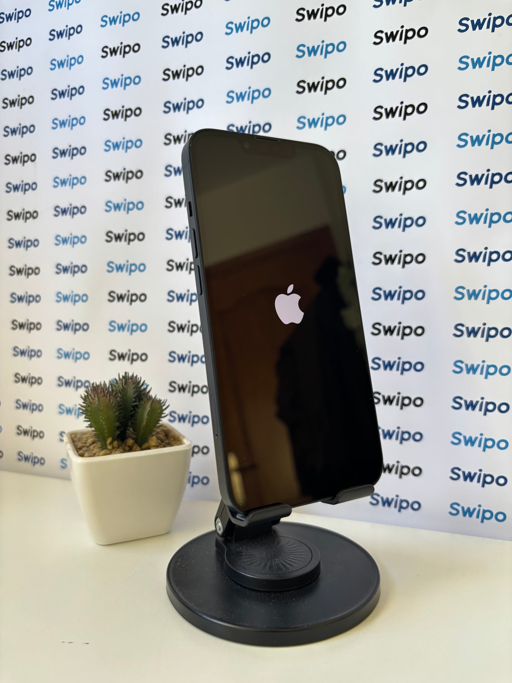 iPhone 13 Medianoche