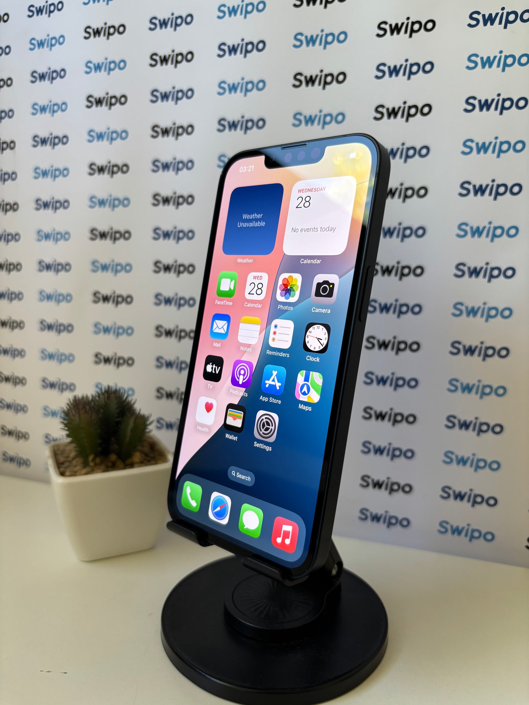 iPhone 13 Medianoche