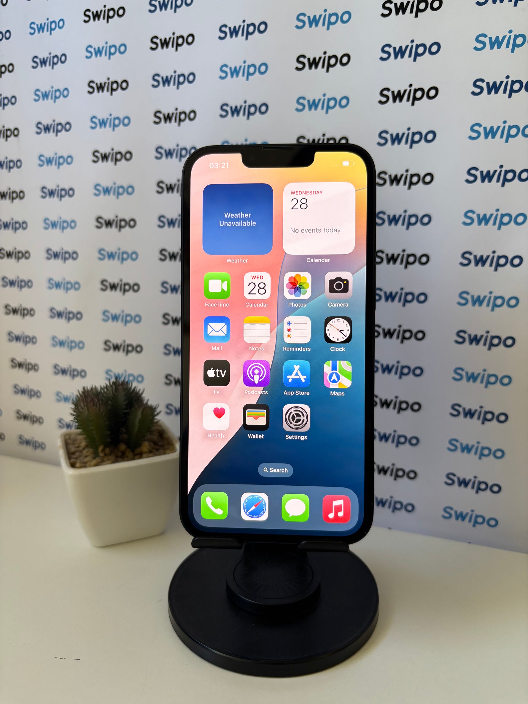 iPhone 13 Medianoche